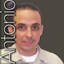 20120113184404-antonio-guerrero..jpg